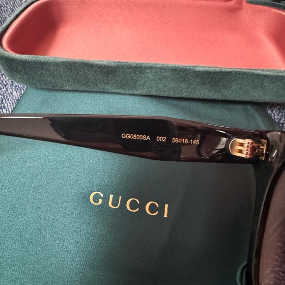 Gucci sunglasses main image 4